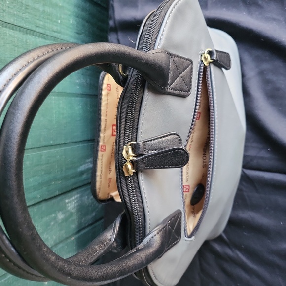 Stone Mountain Accessories Black and Gray Bag with Gold Details - Picture 5 of 7